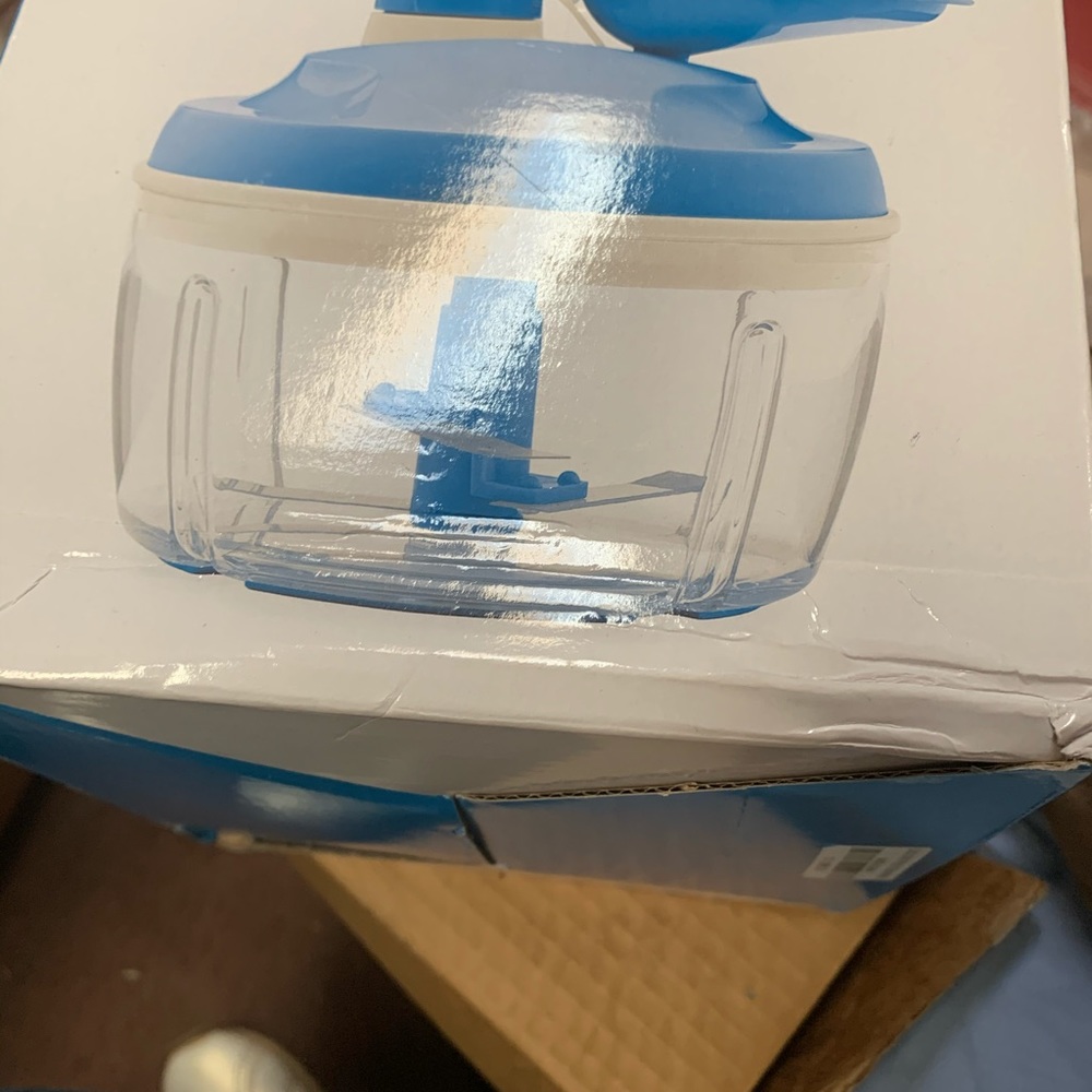 Tupperware - Picture 5 of 7